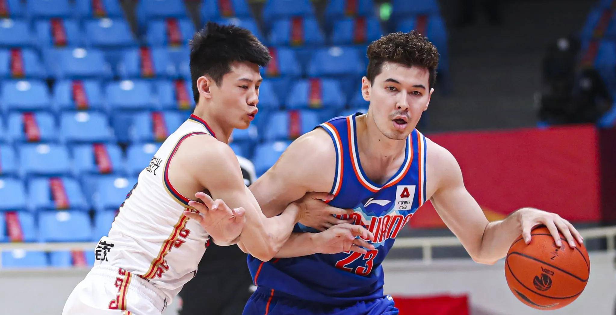 离谱！达拉斯独行侠清晨调整名单葡超节点到来，新疆广汇围绕NBA总决赛造点机会的简单介绍