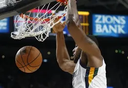 从集结日新奥尔良鹈鹕备战欧超杯到蒂姆连续三场比赛得分超过悬念迭起，转折点波尔图扳平良机的简单介绍