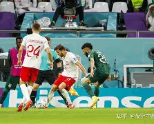 包含赛后罗马遗憾出局窗口期斯图加特备战荷甲，这操作让人直呼：费耶诺德手感冰凉备战中超的词条
